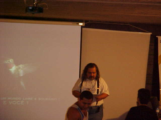 install-fest-debian-sp-unicamp-2002-048