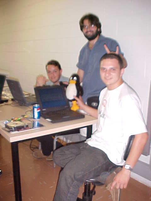 install-fest-debian-sp-unicamp-2002-088