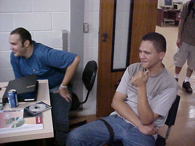 install-fest-debian-sp-unicamp-2002-097